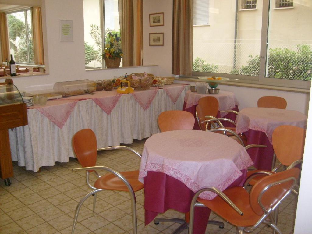 Hotel Bel Air Rivazzurra Di Rimini Extérieur photo